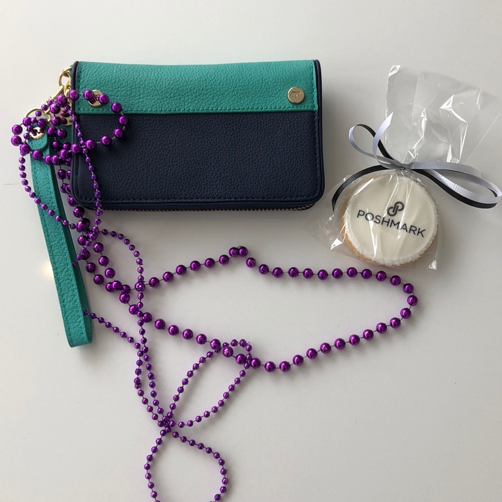 Leather wristlet, blue and turquoise, lined